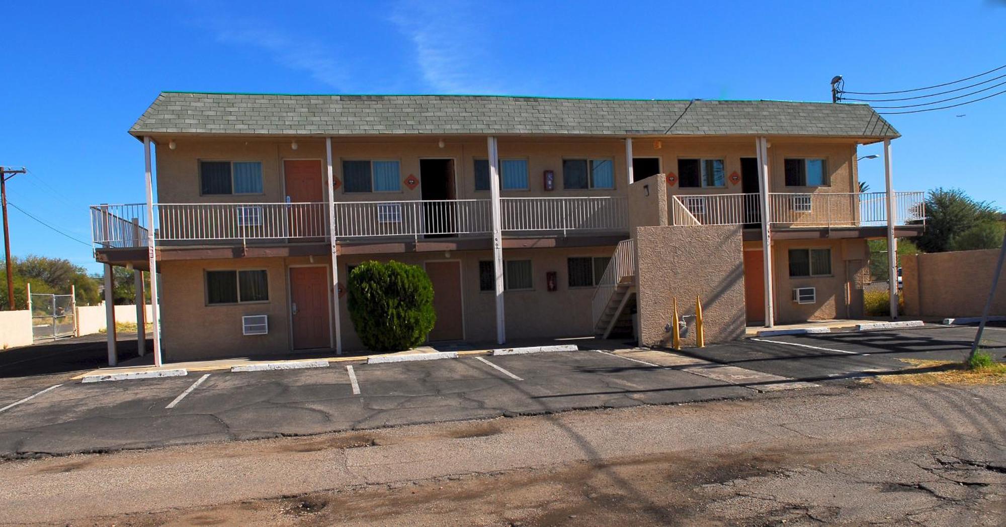 Stone Inn Extended Stay U Of A Tucson Exterior foto